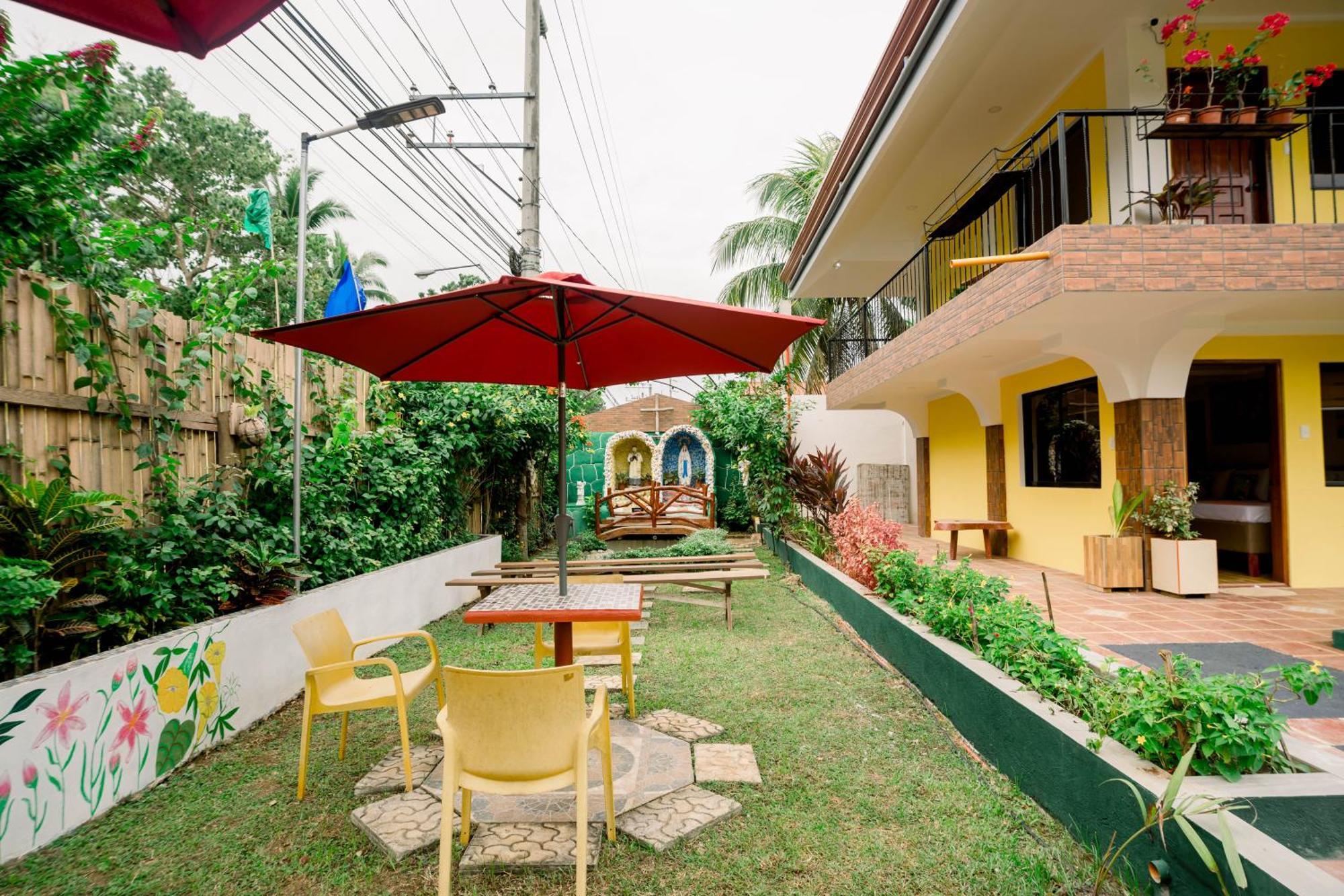 Villa Lourdes Resort Panglao Exterior foto